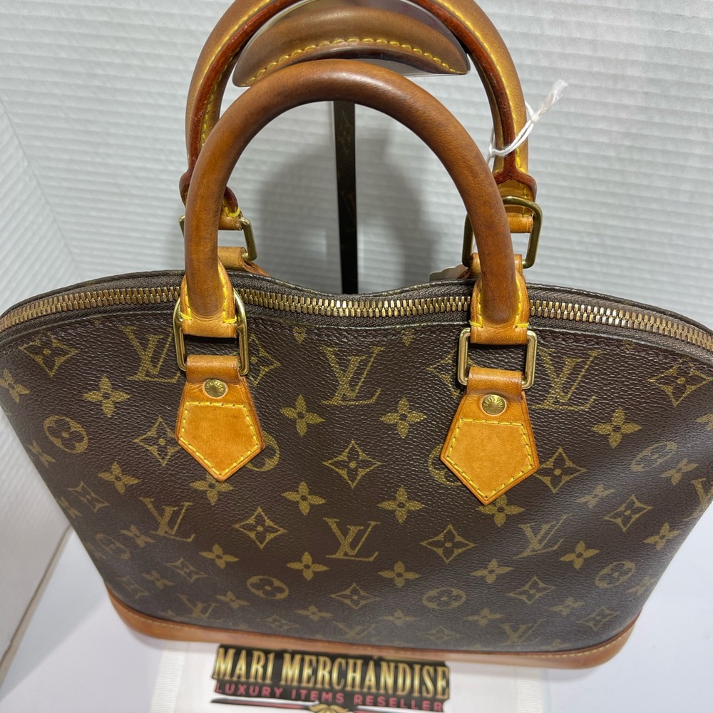 Louis Vuitton Alma with D ring in Monogram comes with dust bag - Picture 5 of 13